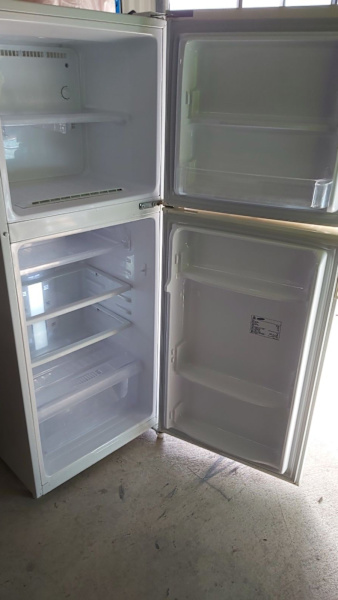 fridge freezer 63016484674561112