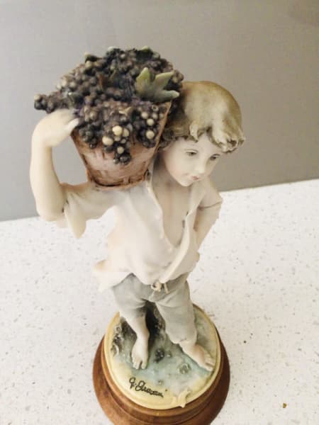 Giuseppe Armani boy with grapes rare find 1982 mint condition | Antiques |  Gumtree Australia Launceston Area - Launceston | 1307359033