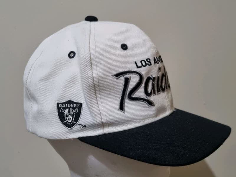 Vintage 90s Los Angeles Raiders Snapback Sports Specialties White RARE, Accessories, Gumtree Australia Wollongong Area - Berkeley