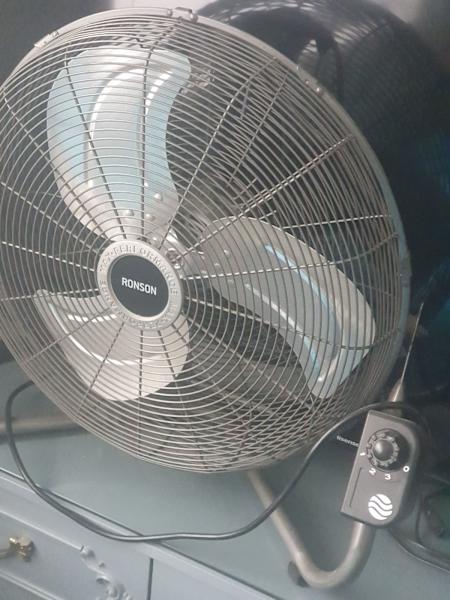Large Metal Fan63612125723138110