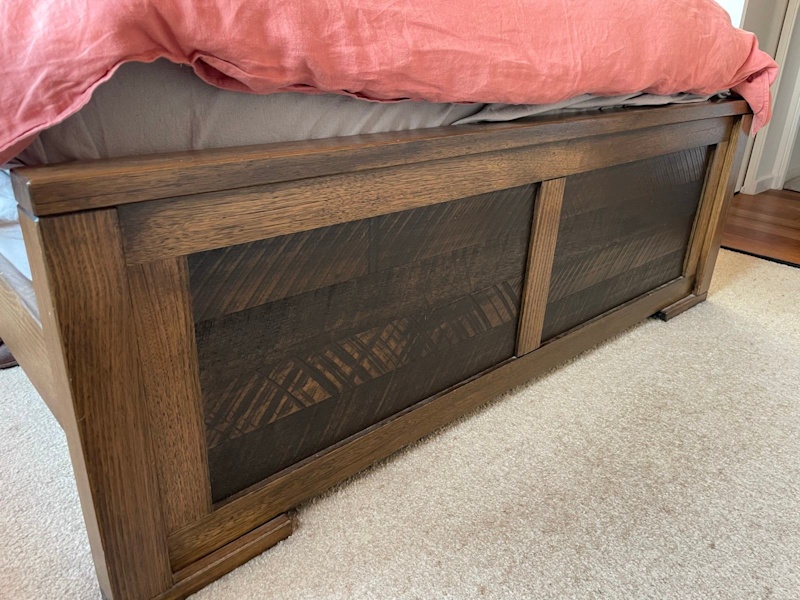 Wooden queen size bed frame62863406000897114
