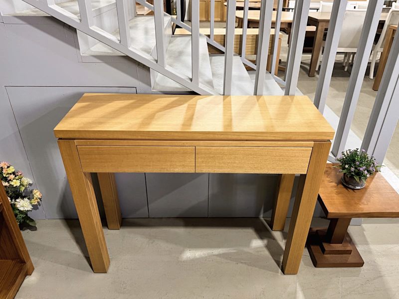 Amber - Tasmanian Oak 100cm Hall Table62863384329601111