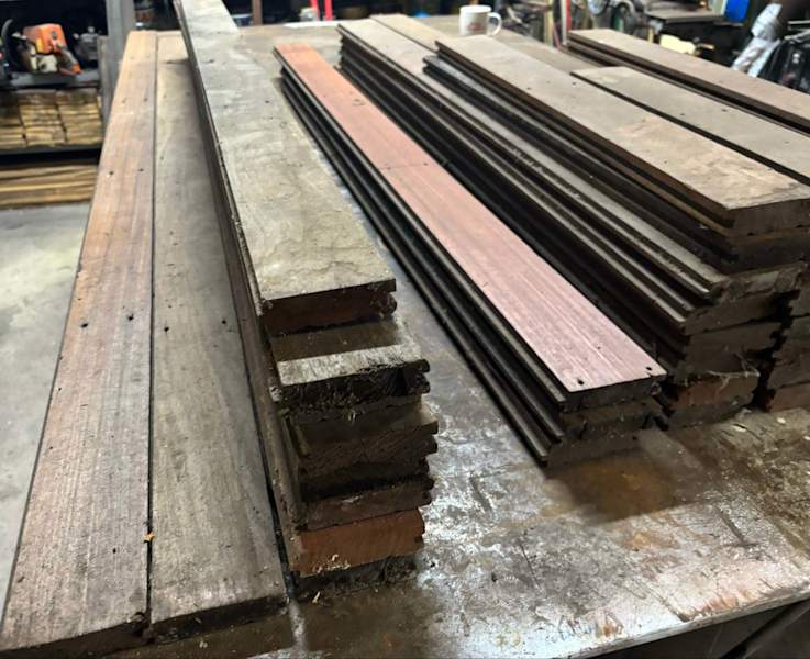 Jarrah floor boards $280 lineal metres and posts$3Oeach63011175040769111