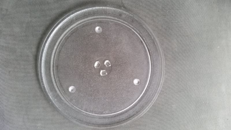 smeg used microwave glass plates, good condition63444104768513110
