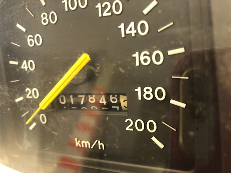 Holden HZ speedo GTS 17,000 kms $20062936655781505111