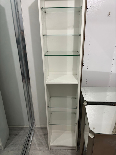 1x IKEA SMALL BILLY BOOKSHELF WITH GLASS SHELVES628634128256021111