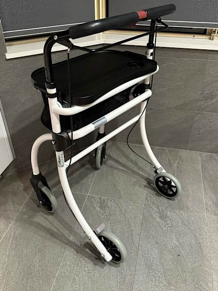 AS NEW Roomba Rollator with Tabletop & Basket62863372157186111