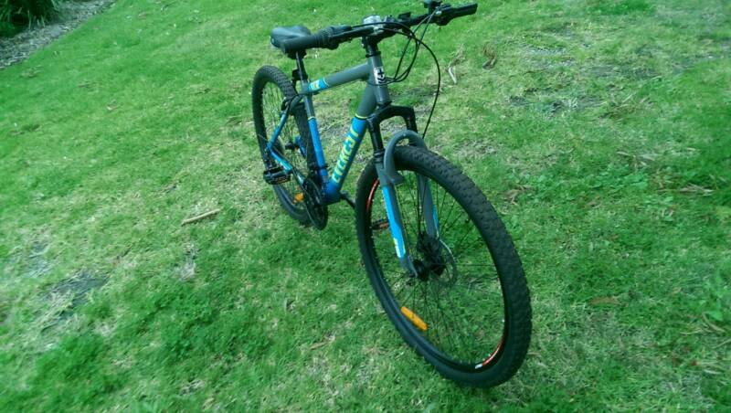 Everest xcr hot sale bike