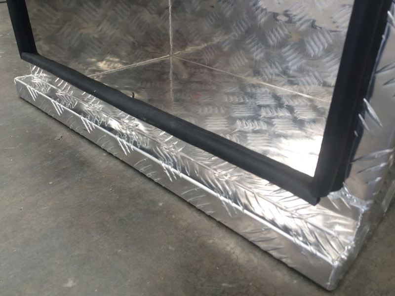 Sell Like hot Cakes !  Fridge AluminiumTool Box L750*W500*H60063007278936451113