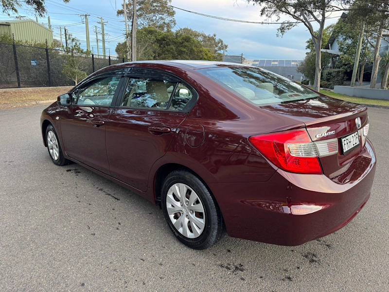 2012 Honda civic sedan62936662324995114