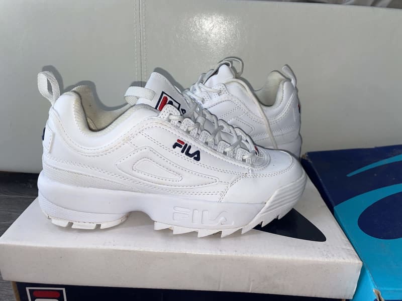 fila disruptor liverpool