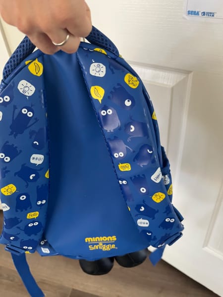 Smiggle minion bag, Bags