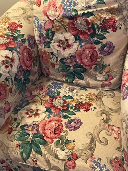 Retro chairs 62863374136577111
