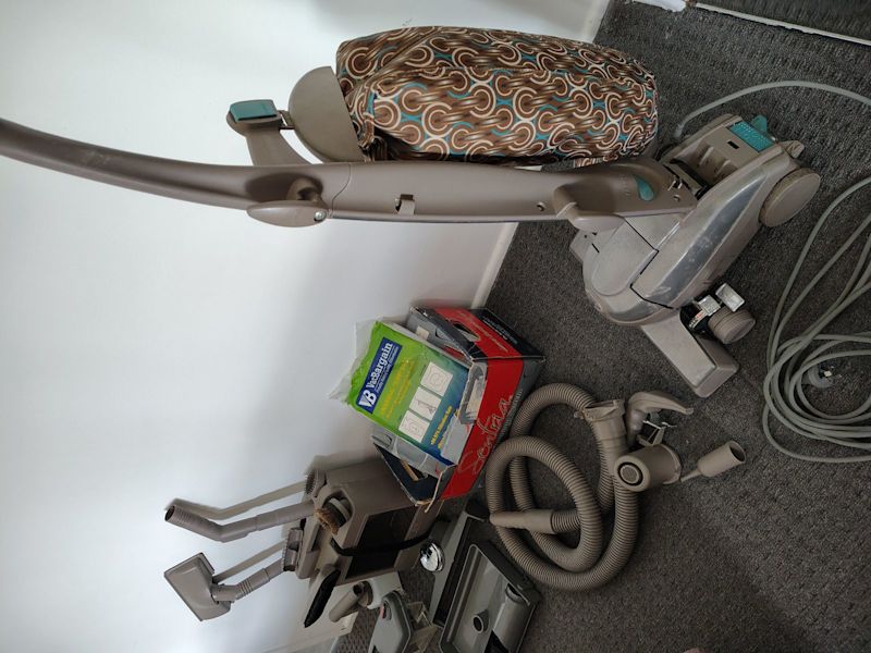 vacuum Kerby with accessories 630181746439691114