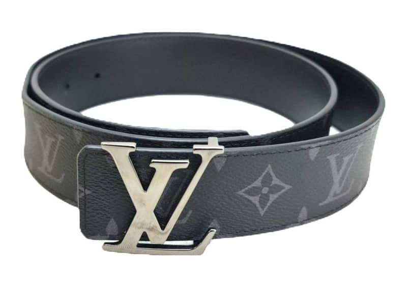 Louis Vuitton LV Initiales 40mm Reversible Belt Grey Monogram Eclipse. Size 90 cm