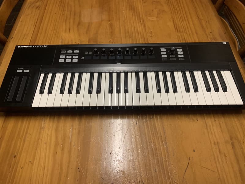 【お買い得！】 Komplete Kontrol S49 mk1 asakusa.sub.jp