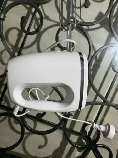 Two Hand mixesr Anko and Breville 63018616864387112