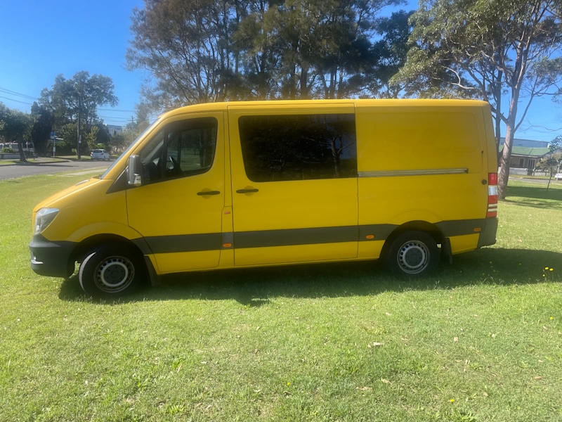 Mercedes-Benz Sprinter MWB Automatic 2.1L Diesel 313CDI 238,279 km van62935688550146114