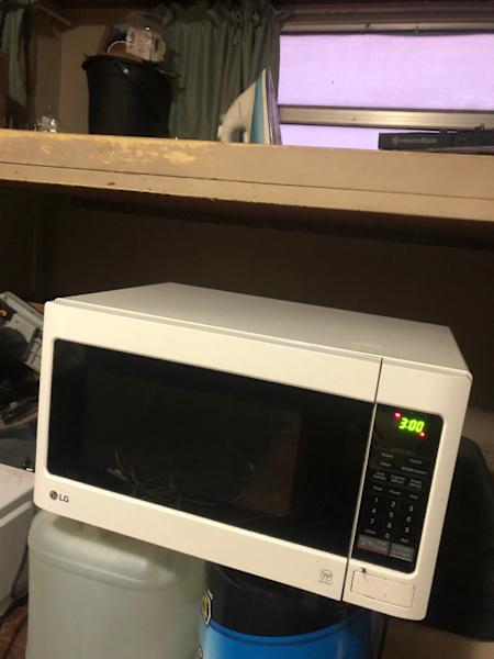 LG microwave works great630177663368981113