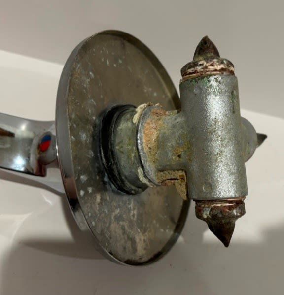 Wall Mounted Bathroom Mixer Tap63007278930305113