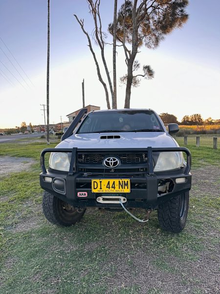 2010 TOYOTA HILUX SR5 (4x4) 5 SP MANUAL DUAL CAB P/UP62936659617538110