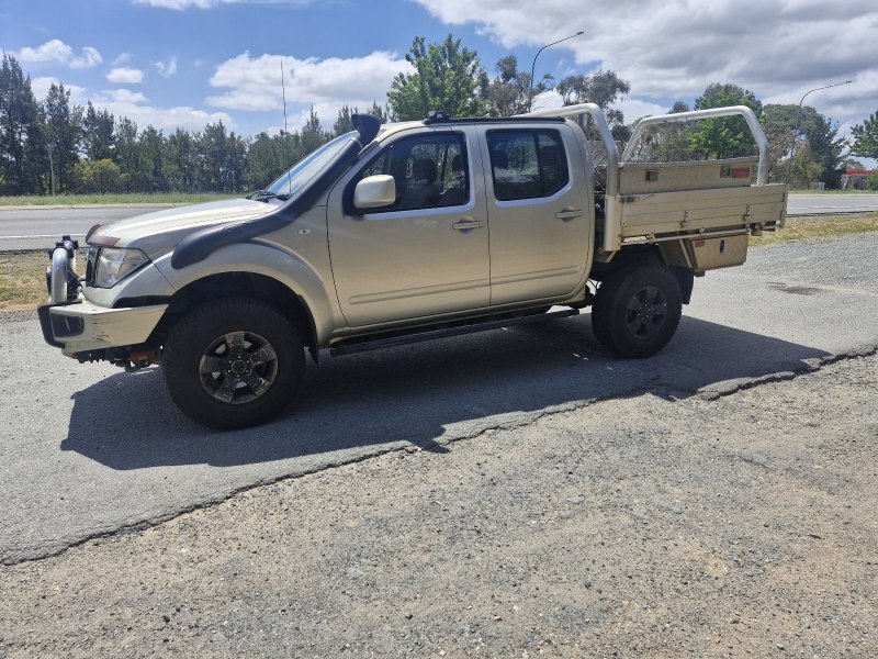 2011 NISSAN NAVARA ST (4x4) 6 SP MANUAL DUAL CAB P/UP62935684459138114