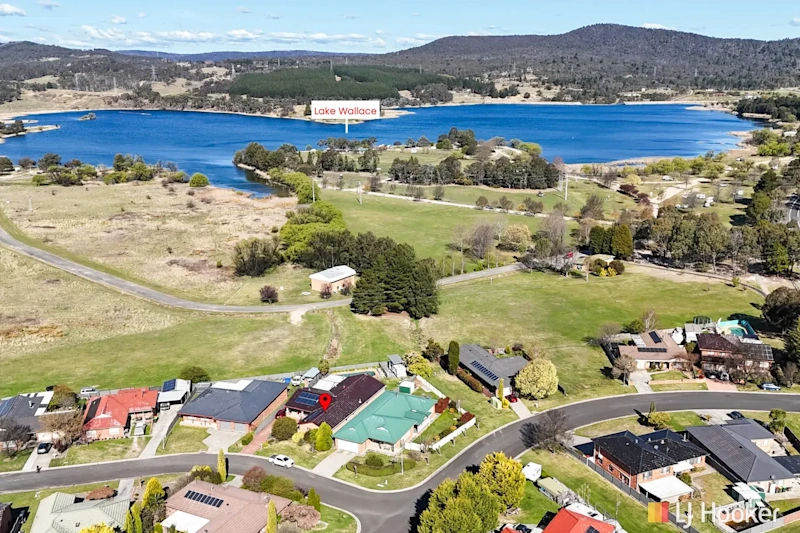 Lakeside Estate Family Entertainer62931713193346113