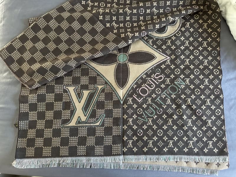 Louis Vuitton Scarves for sale in Sydney, Australia