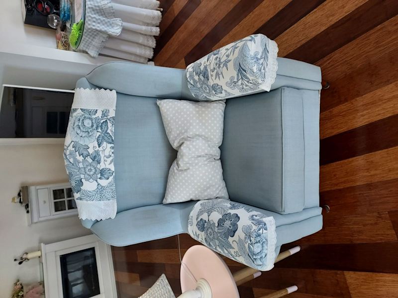 Wing Lounge Chairs62863371084675112