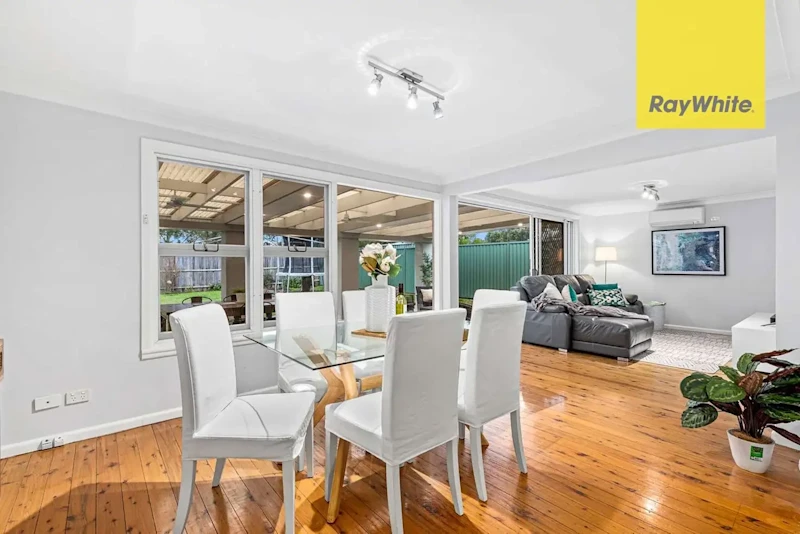 Light-Filled Family Home in Prized Location62882773999874114