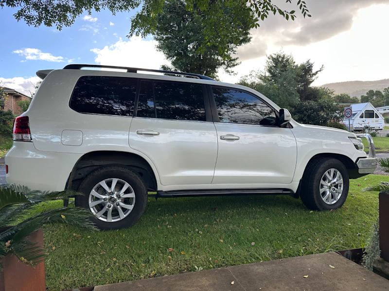 Toyota 2016 Landcruiser  VX 20062933706409986112