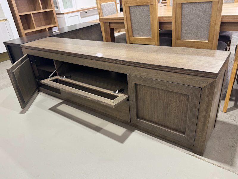 TV52 - Tassie Oak 205CM TV Unit62866849303809111