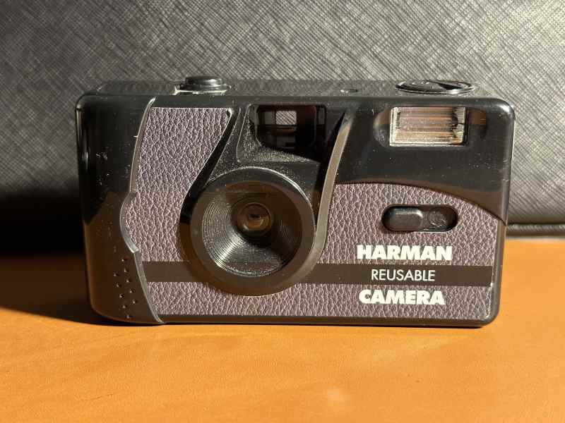 harman reusable camera colour film