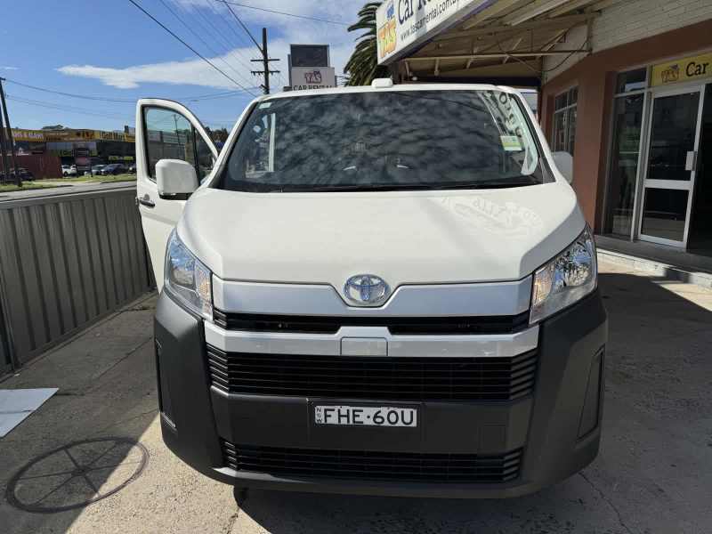 12 seat 8 seats Van People Mover Rent Hire62936654978691113