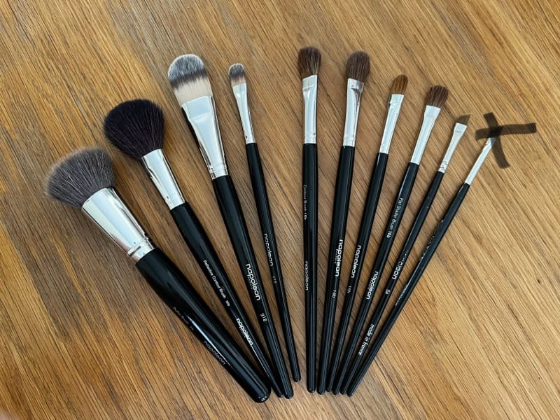 Napoleon Makeup Brushes Set | Saubhaya Makeup