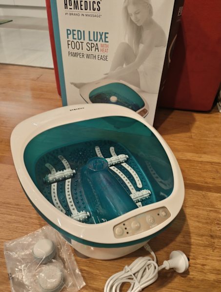 Homedics Pedi Luxe Foot Spa with Heat-4 in 1 Bubble Spa63470145430275110
