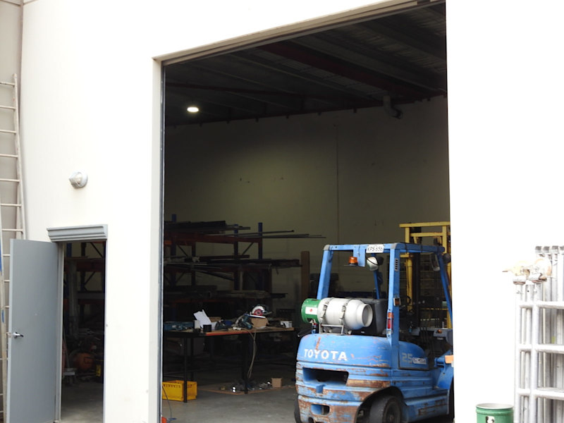 Warehouse/storage space62995718285697113