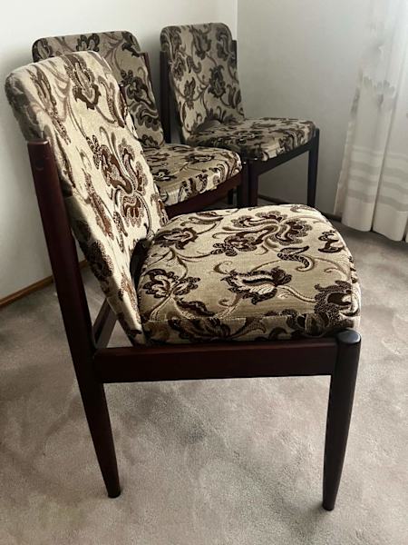 Set of 8 Upholstered Chairs62863385187587112