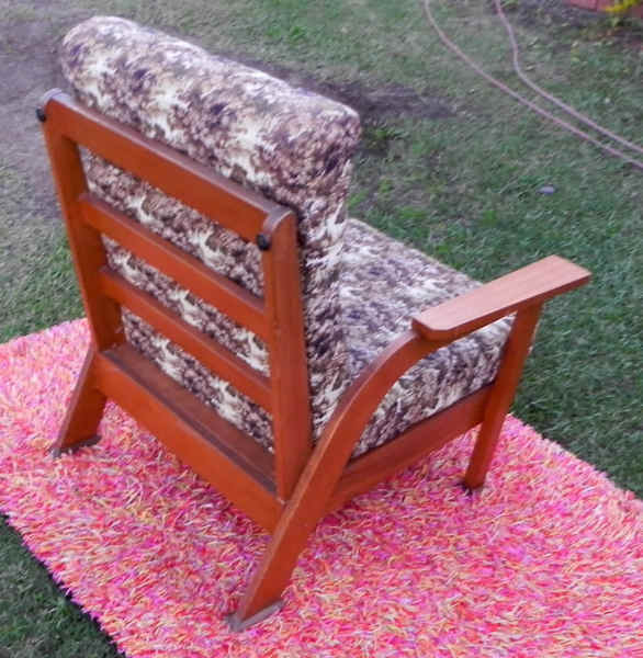 Mid Century Retro Mapel Lounge Armchair62863840861698113