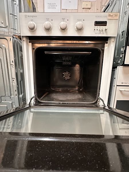 Westinghouse Electric Wall Oven, 6 Months Warranty (Stk No: 22918 M)63016909322113112