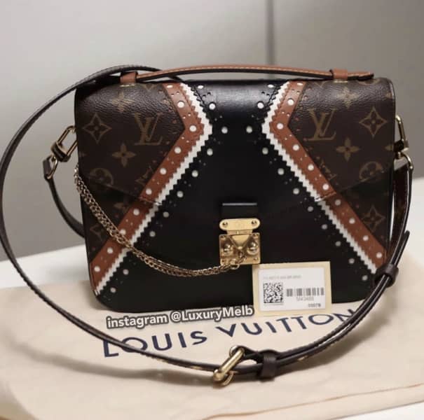 Second Hand Louis Vuitton Metis Bags, UhfmrShops