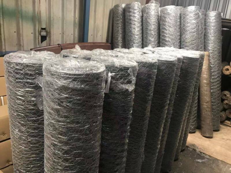 Heavy Duty Chicken Netting 1.4mm x 40mm x 1.2m x 50m $200 Inc GST630073946082591115