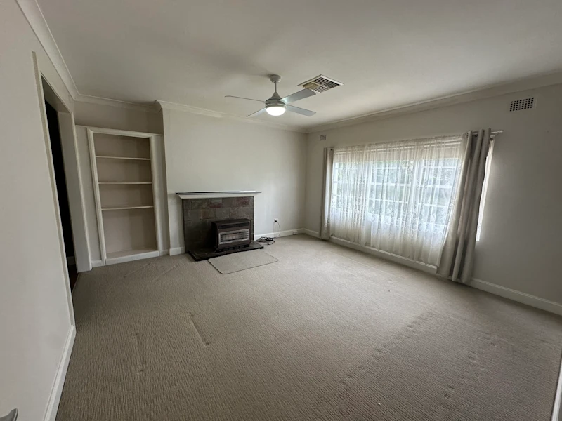 SPACIOUS 3 -BEDROOM HOME WITH AMPLE OUTDOOR SPACE IN PARKES62929683672450111