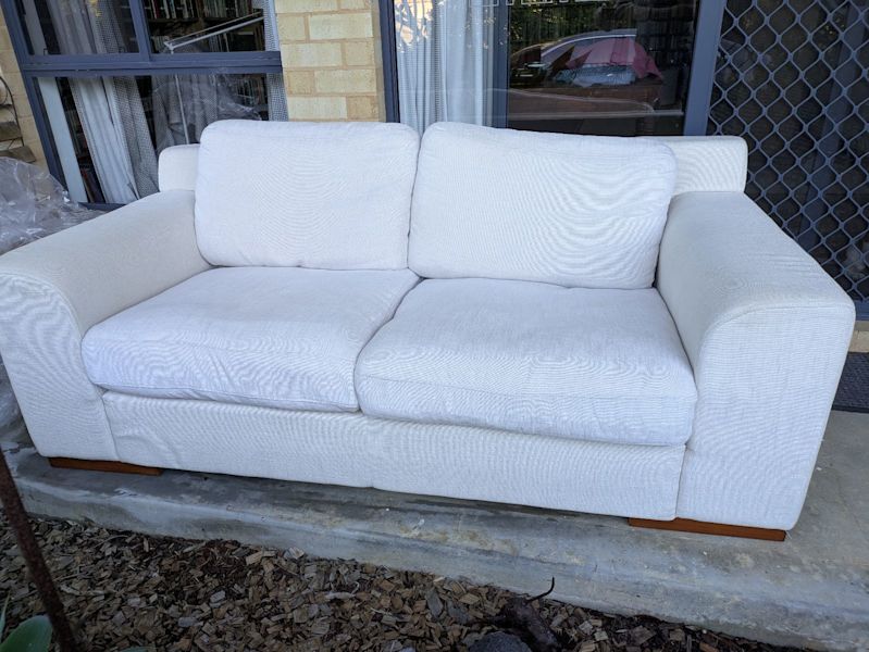 FREE. 2.5 seater sofa62863375812483112