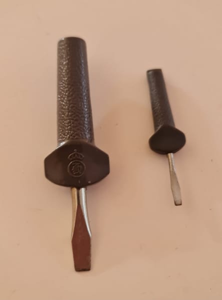 Screwdriver set for Husqvarna 6690 sewing machine vintage63016913903875112