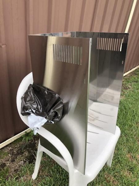 Westinghouse - Lower FLUE cover for Canopy Rangehood - Never Used63443925308035110