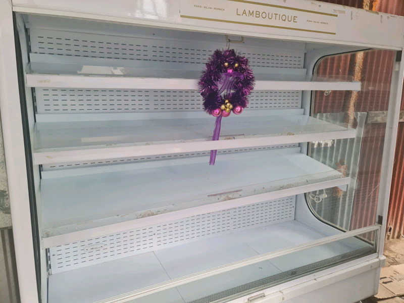 Display fridge63018619801091112