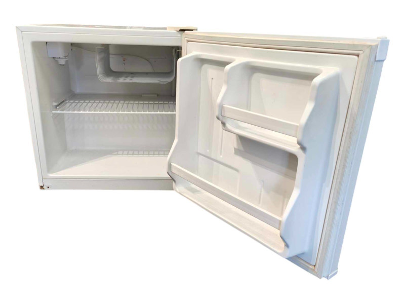 Haier HBF55W  Bar Fridge63014238379649111