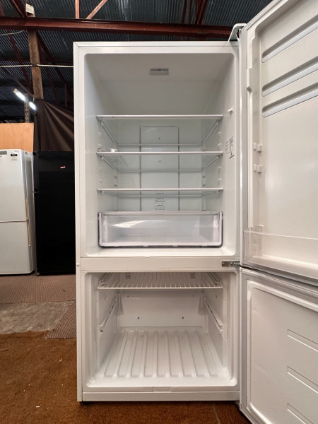 Kelvinator Bottom Mount Fridge Freezer 529L,6 months warranty 31125 L663016909035779112
