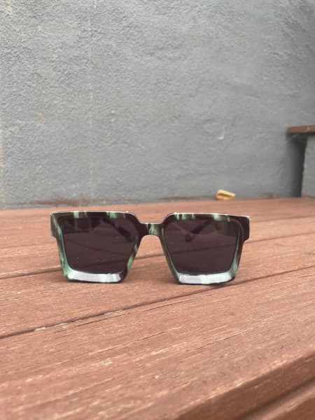 Louis Vuitton Sunglasses for Sale in San Francisco, CA - OfferUp